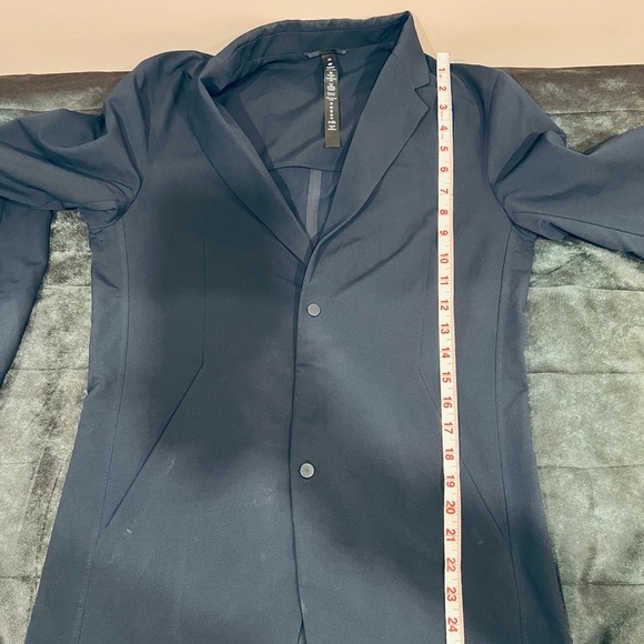 🔥Lululemon Venturo Man’s Blazer🔥 - Picture 4 of 8
